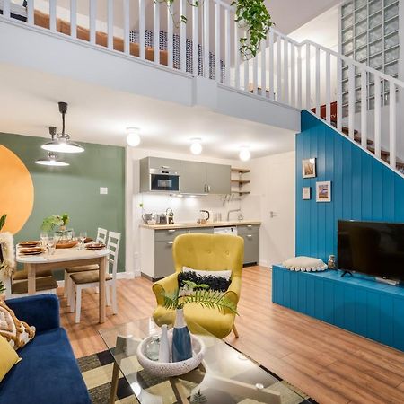 Colorful Designer Home In The Heart Of Boedapest Buitenkant foto